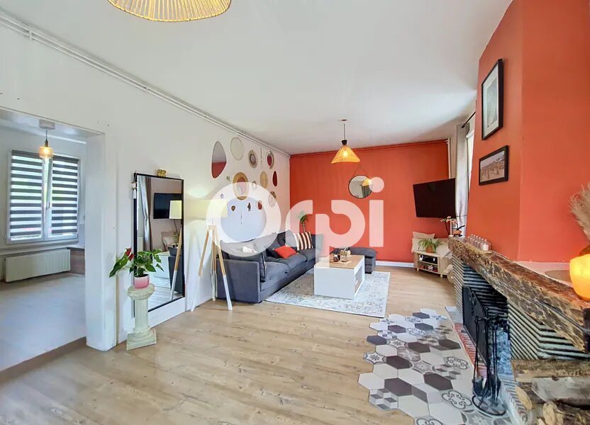 Maison à louer, 83m², Belleu
