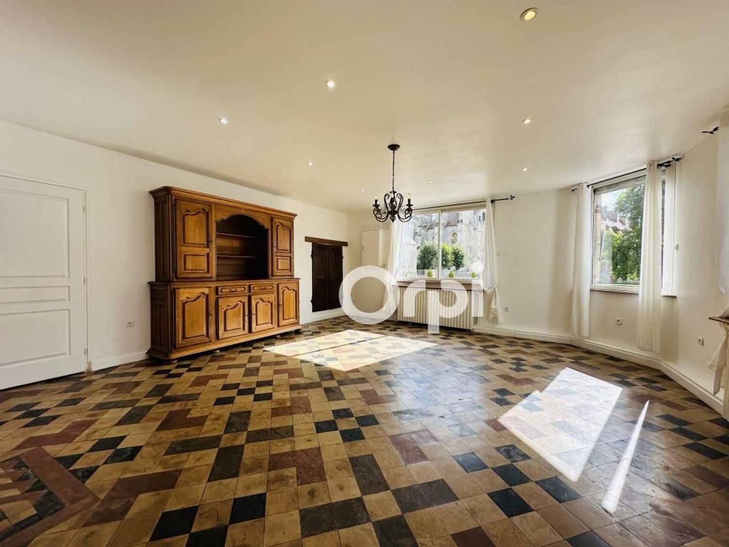 Maison à louer, 175m², Longpont