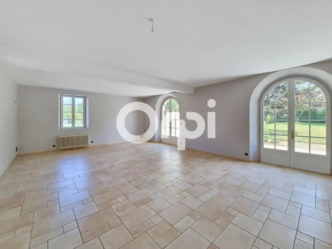 Maison à vendre, 160m², Ambleny