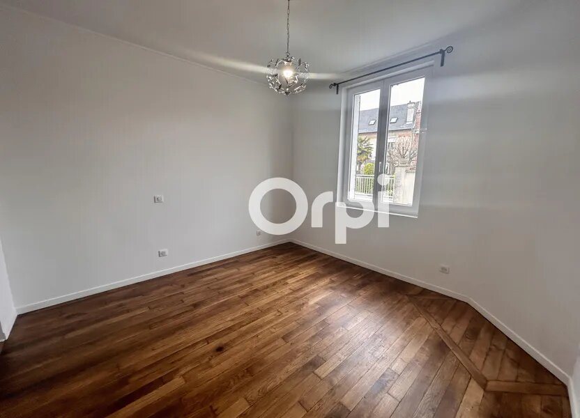 Appartement à louer, 46m², Crouy