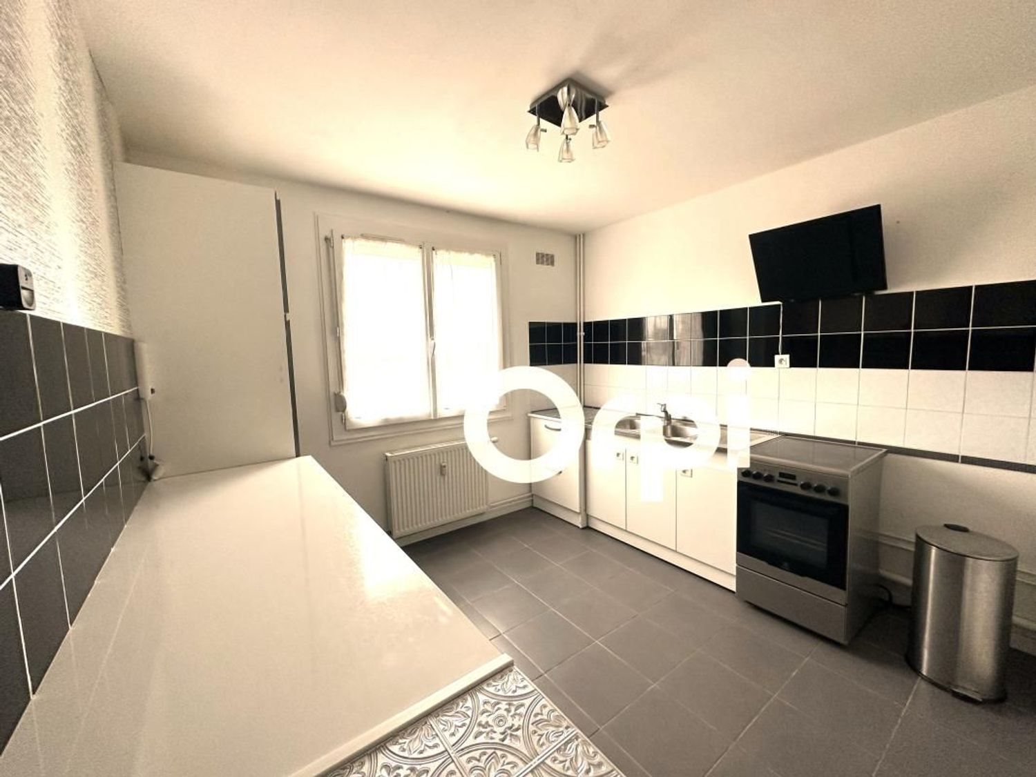 Appartement à louer, 45m², Soissons