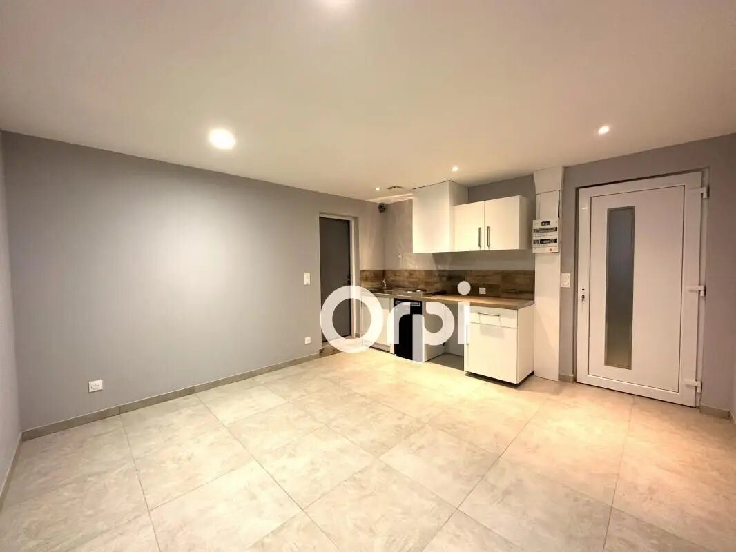 Appartement à louer, 19m², Oulchy-le-Château