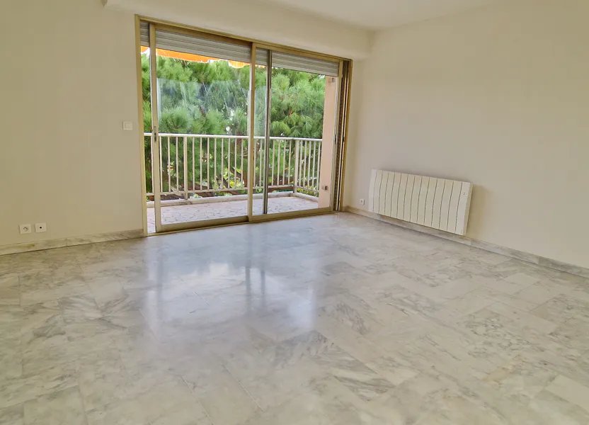 Appartement à louer, 46m², Cannes