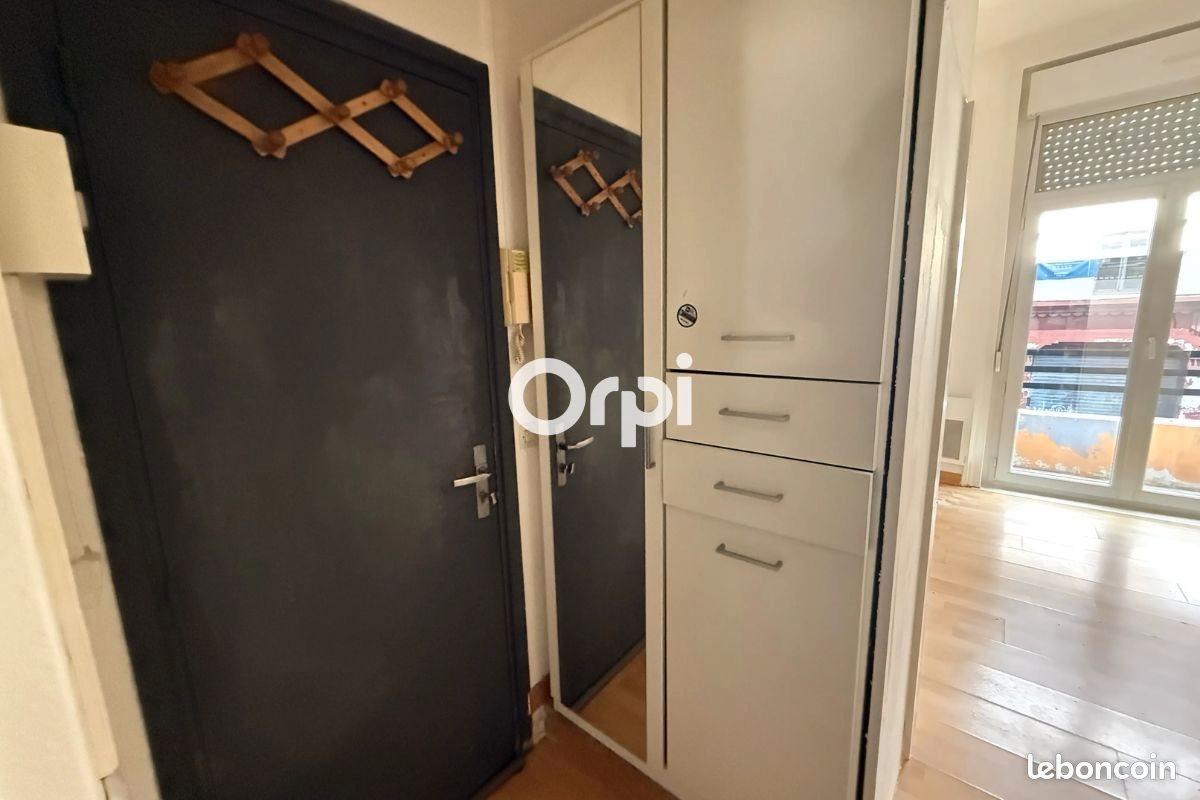 Appartement à louer, 21m², Lille
