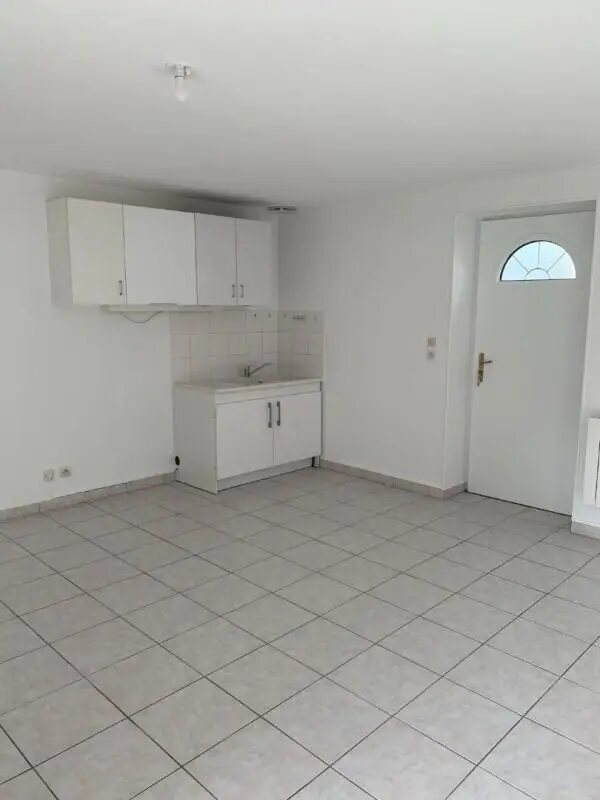 Maison à louer, 41m², La Vernelle
