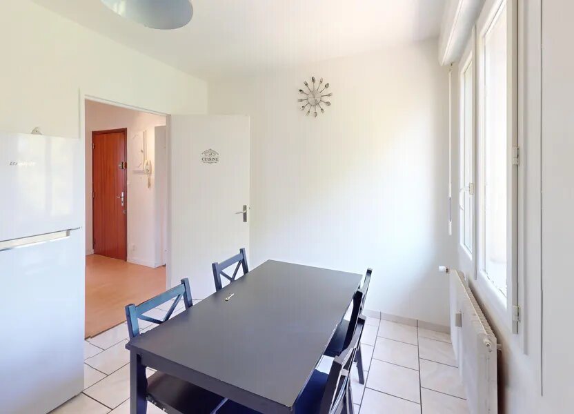 Appartement à louer, 44m², Givry
