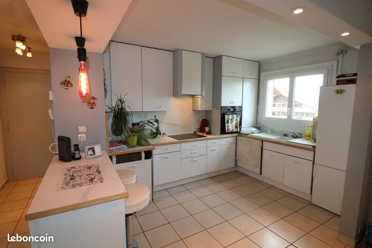 Appartement à vendre, 66m², La Roche-sur-Foron