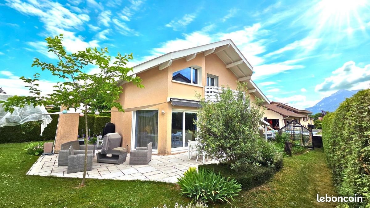 Maison à vendre, 123m², La Roche-sur-Foron