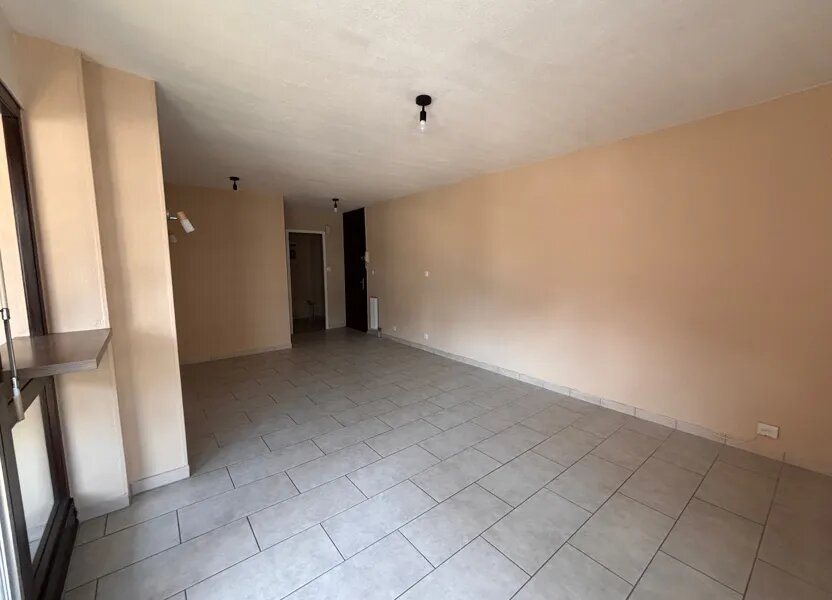 Appartement à louer, 69m², Cluses
