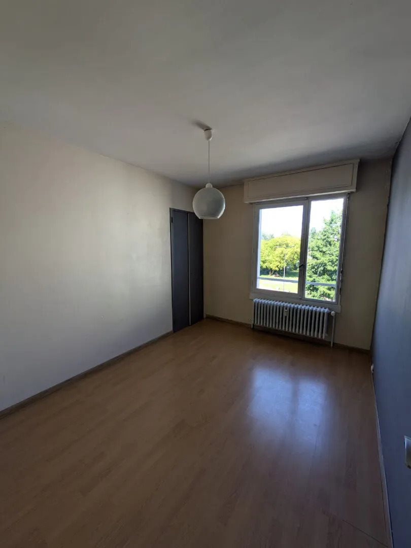 Maison à louer, 64m², Cluses