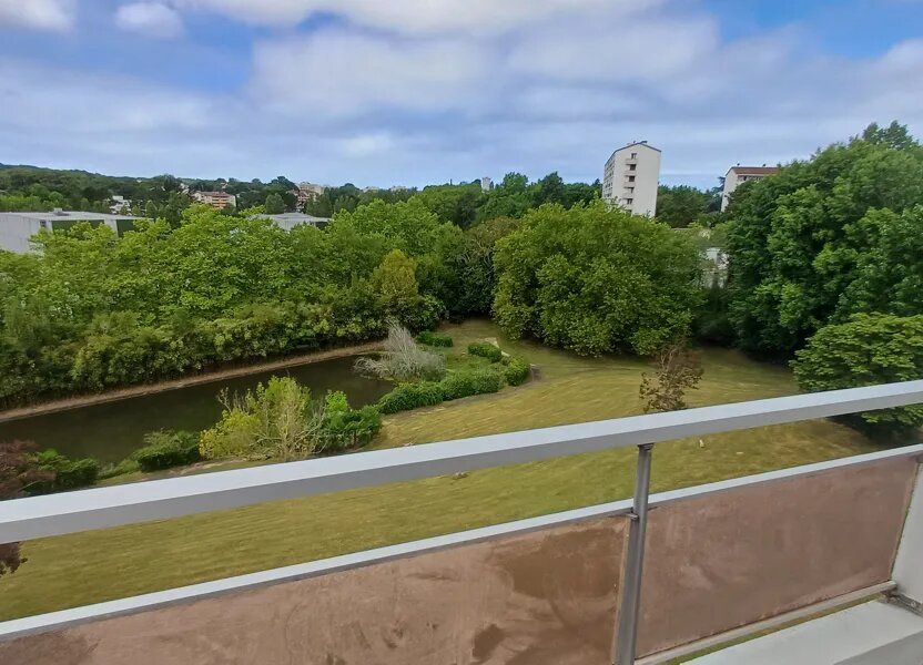 Appartement à louer, 68m², Bayonne