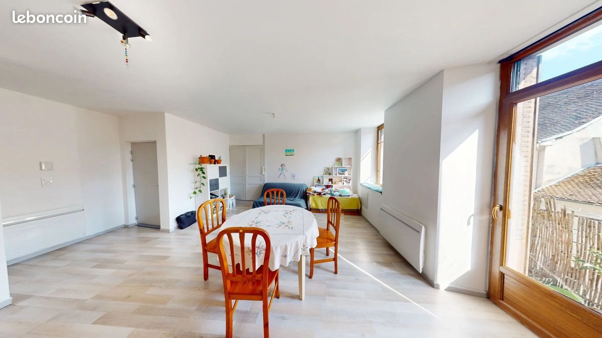 Appartement à vendre, 65m², Le Pont-de-Beauvoisin