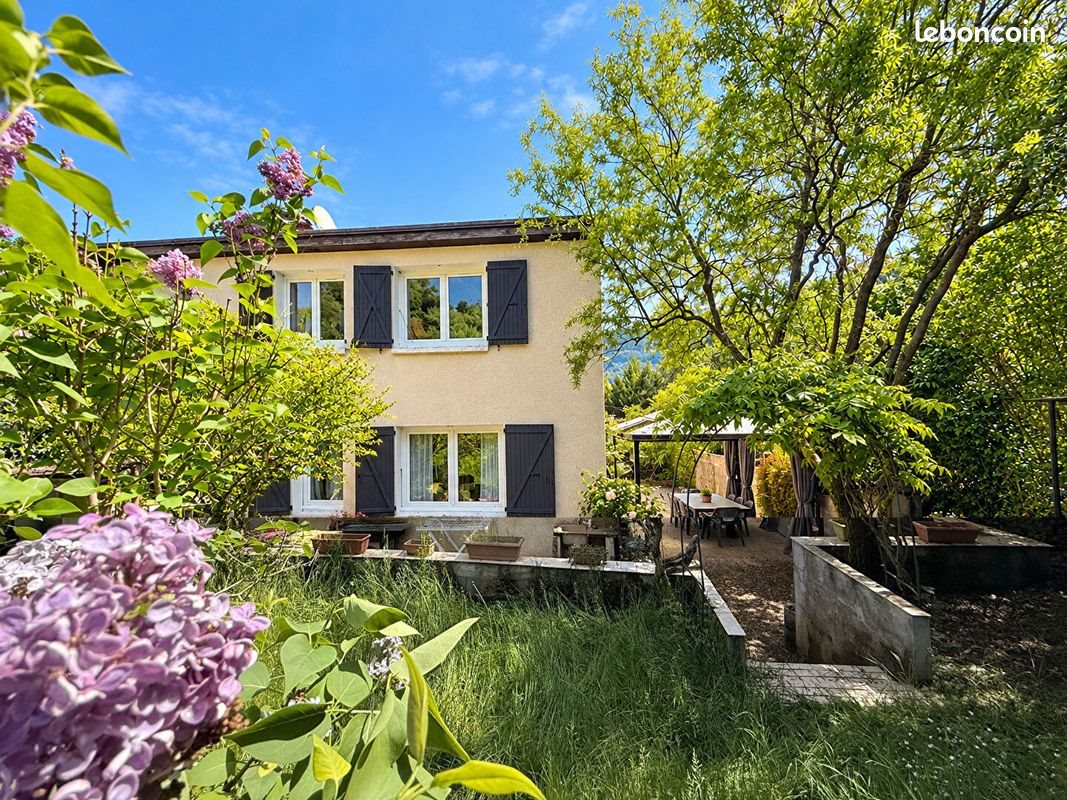 Maison à vendre, 76m², Saint-Bueil