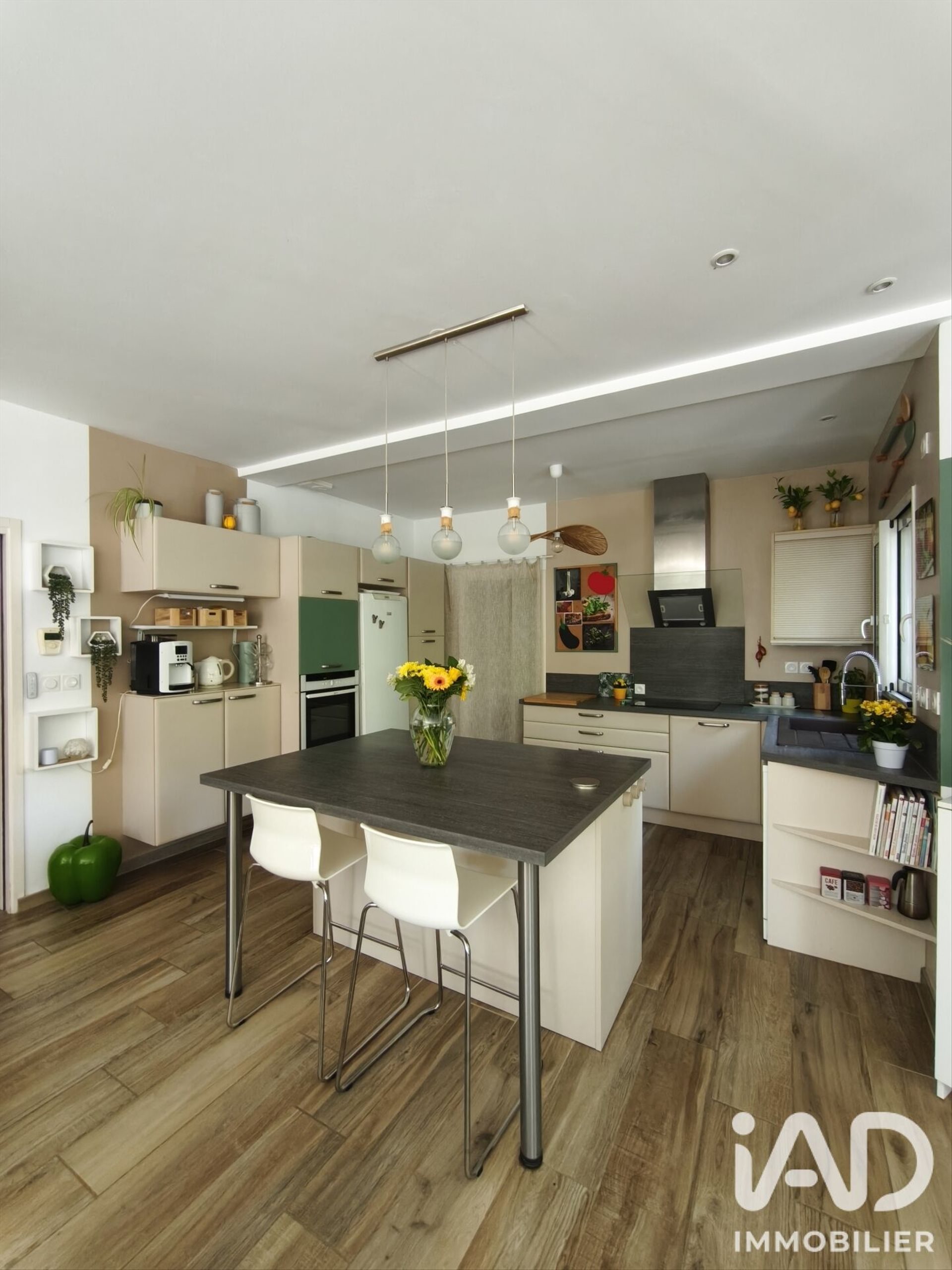 Maison à vendre, 203m², Montreuil-Juigné