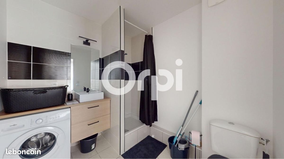 Appartement à louer, 36m², Bron