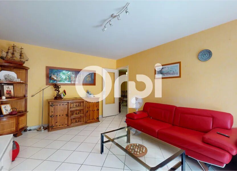 Appartement à louer, 73m², Bron