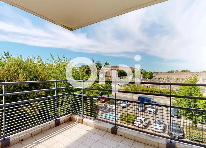 Appartement à vendre, 65m², Bron
