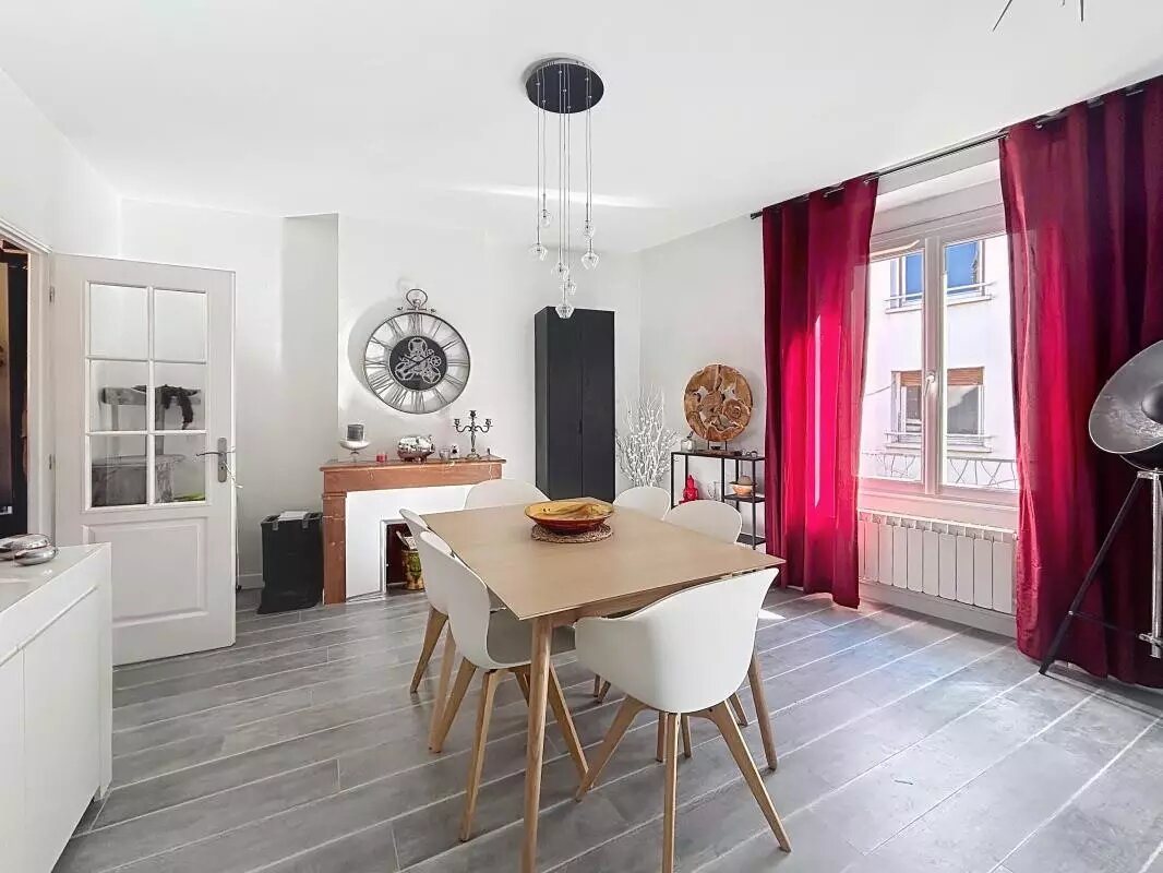 Appartement à vendre, 123m², Saint-Etienne