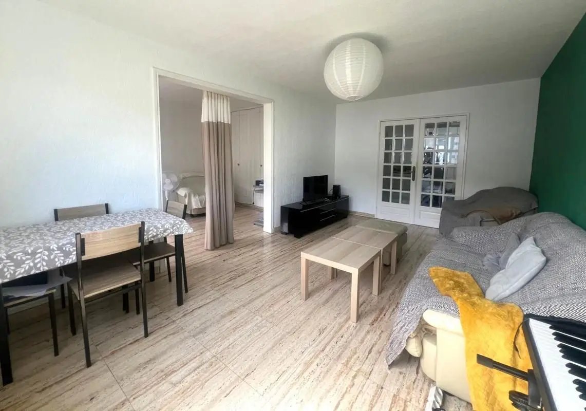 Appartement à louer, 71m², Saint-Étienne