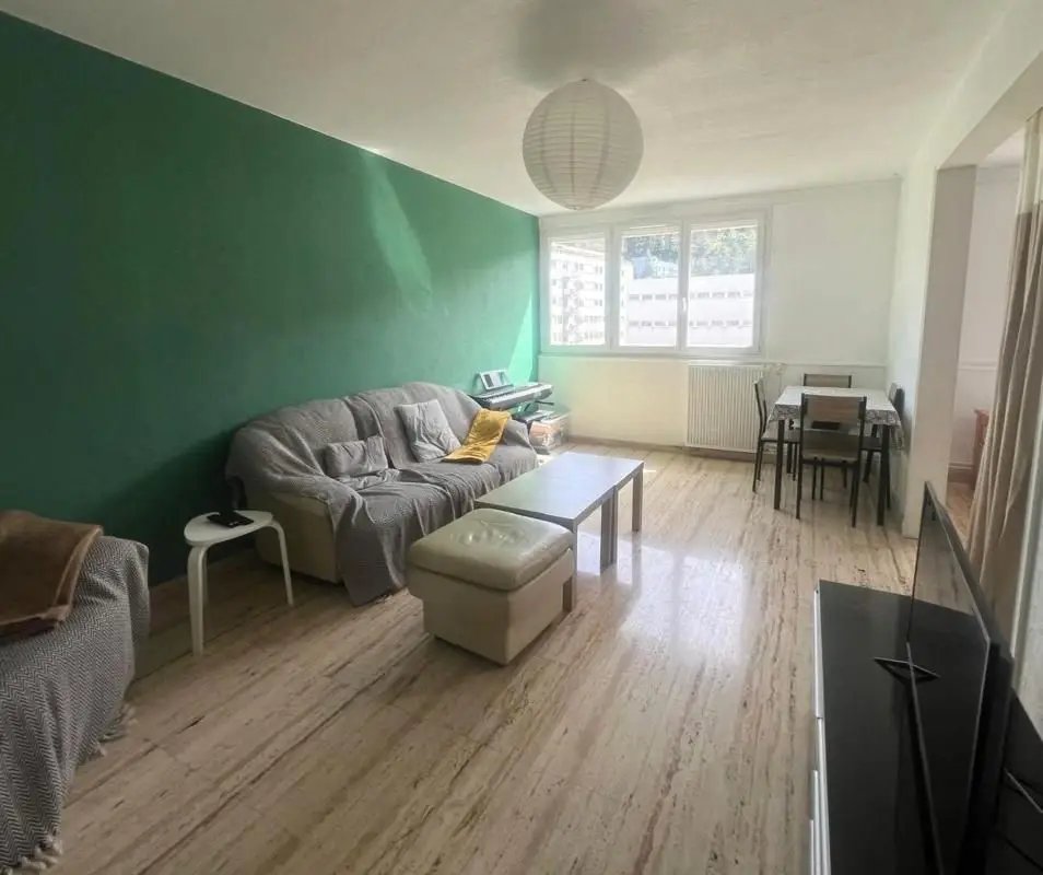 Appartement à louer, 71m², Saint-Étienne