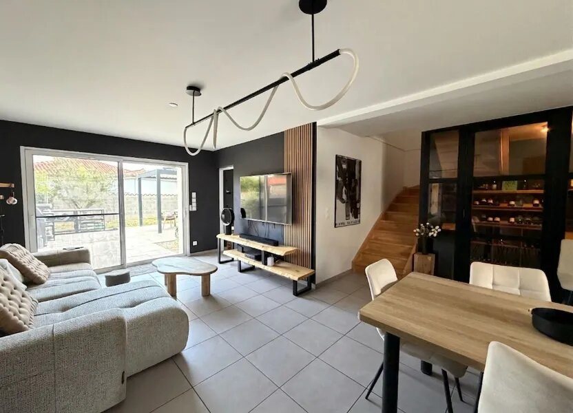 Maison à louer, 93m², Montrond-les-Bains
