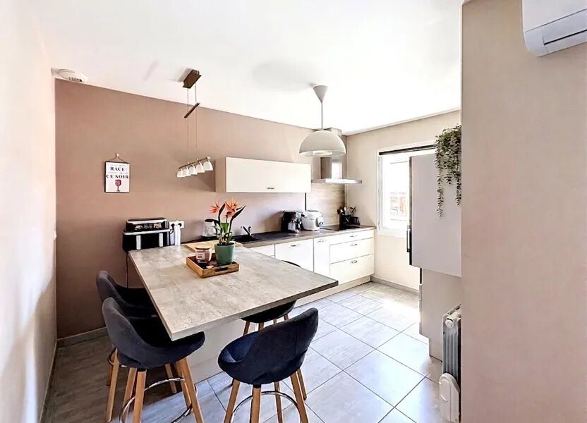 Appartement à vendre, 68m², Saint-Etienne