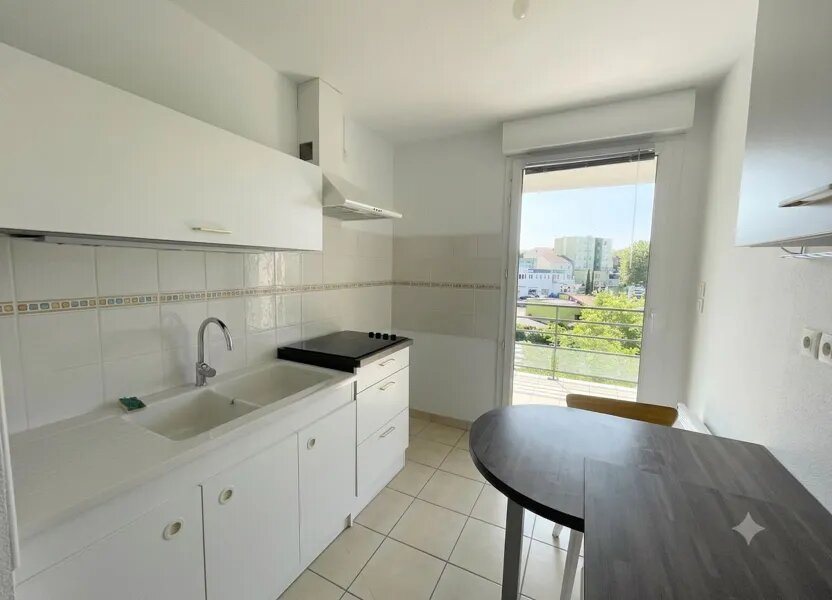 Appartement à louer, 43m², Saint-Priest-en-Jarez