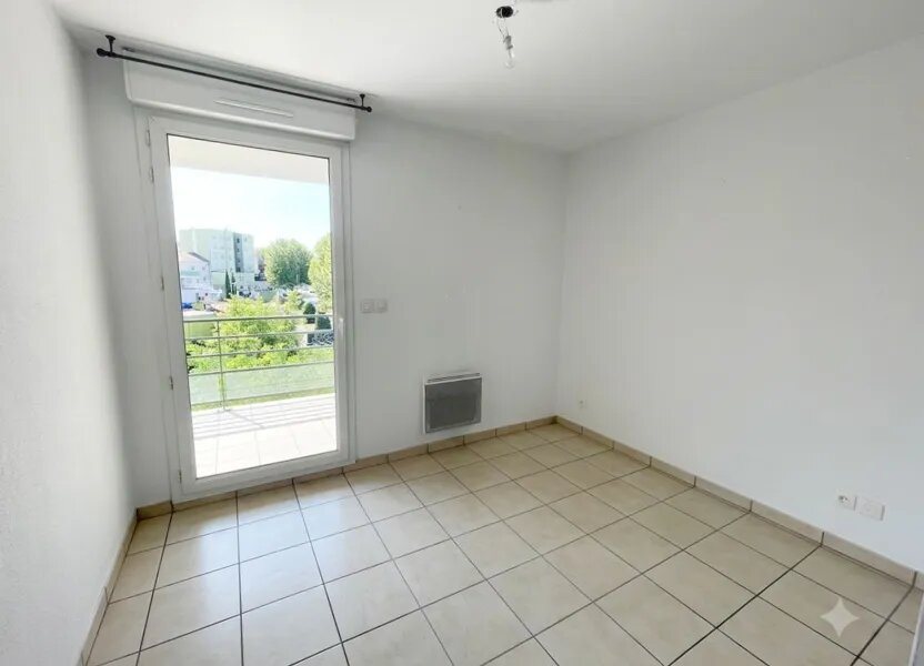 Appartement à louer, 43m², Saint-Priest-en-Jarez