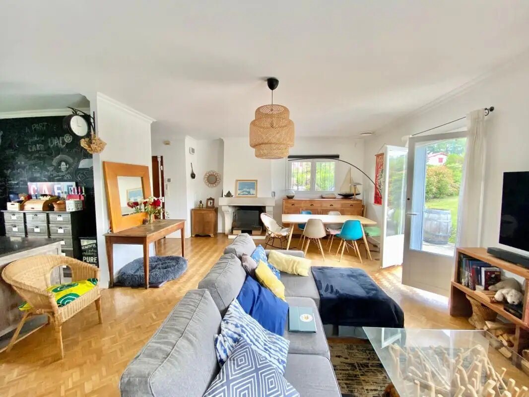 Maison à vendre, 120m², Bassussarry
