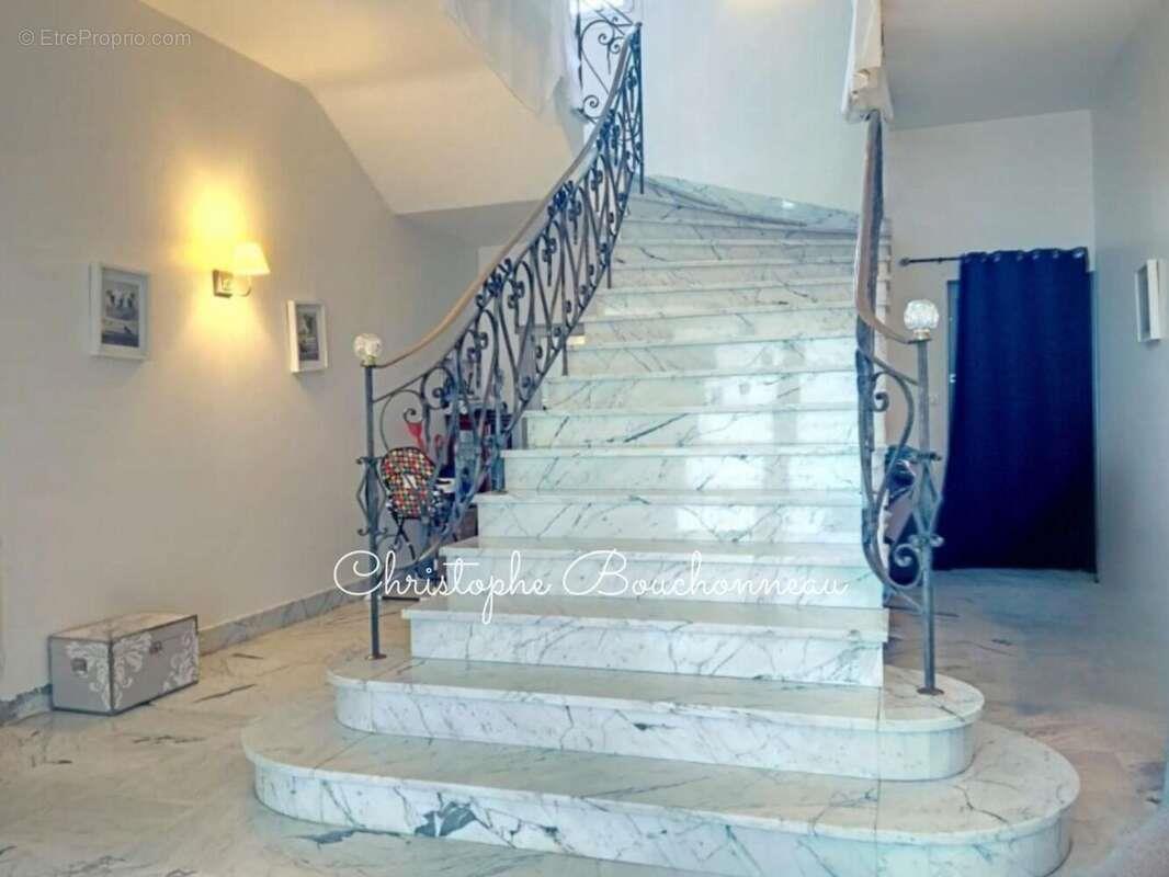 Maison à vendre, 310m², Cholet