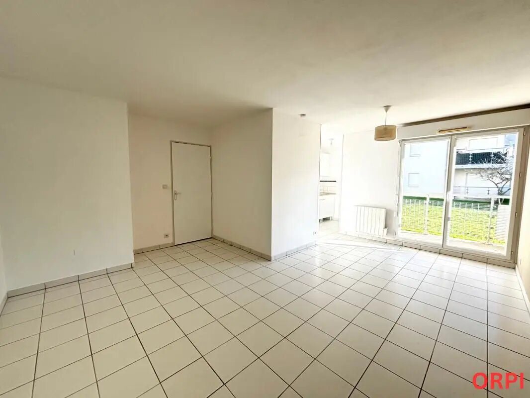 Appartement à louer, 48m², Allonnes