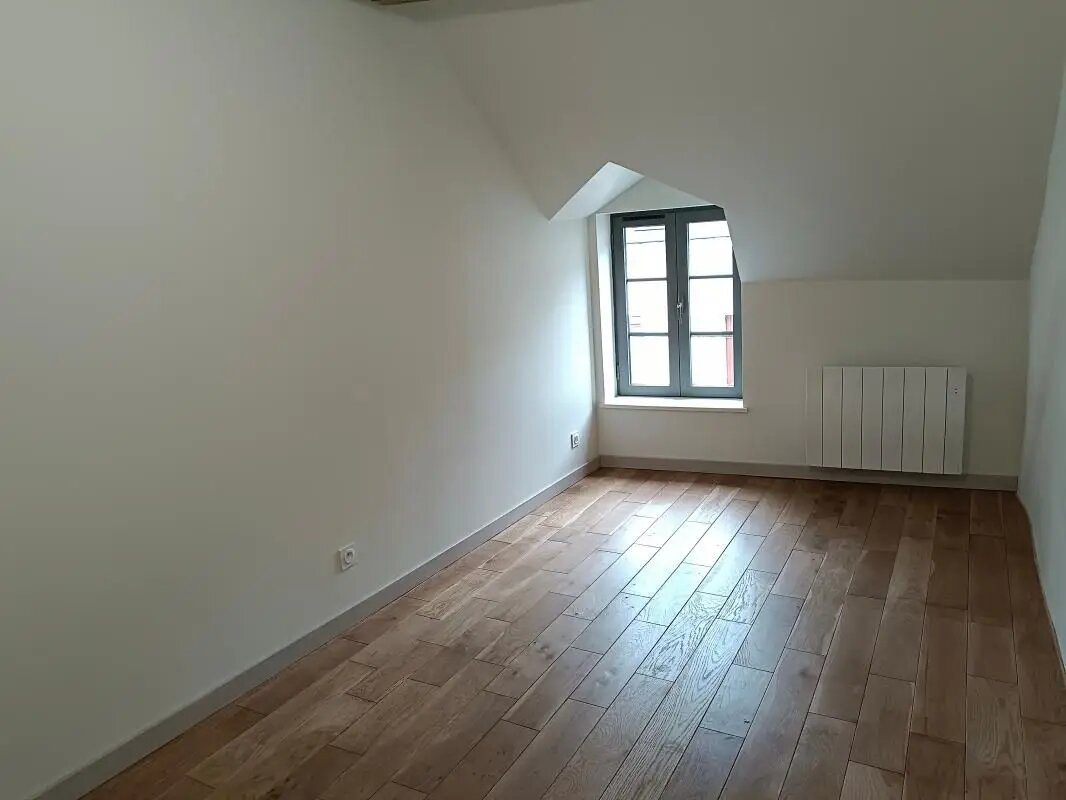 Maison à louer, 89m², Mamers
