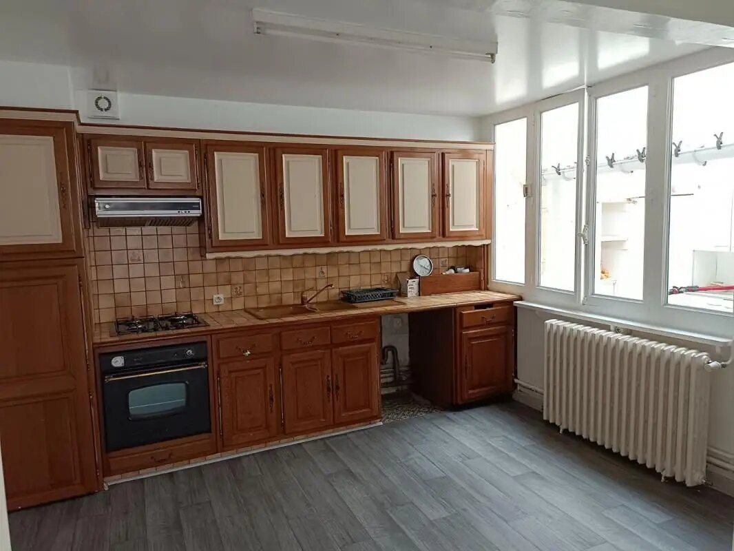 Maison à louer, 69m², Mamers