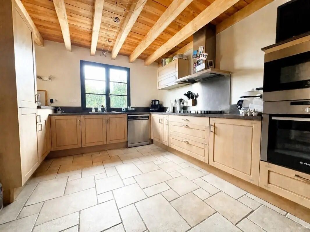 Maison à vendre, 139m², Sainte-Jamme-sur-Sarthe