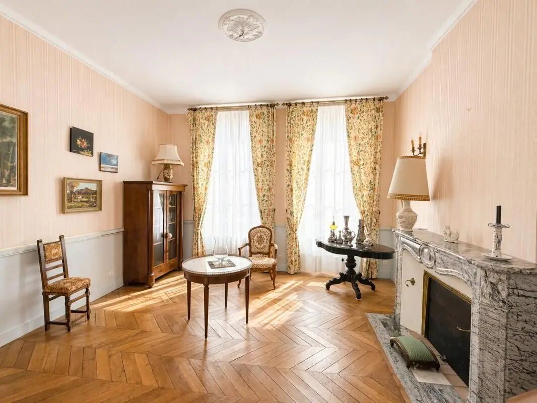 Maison à vendre, 256m², Mamers
