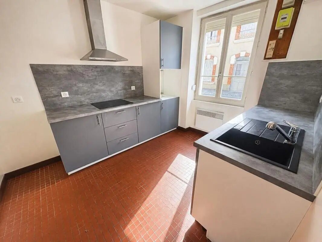 Maison à vendre, 77m², Vivoin