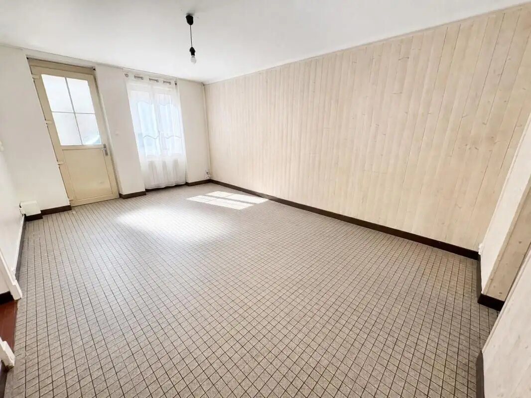 Maison à vendre, 77m², Vivoin