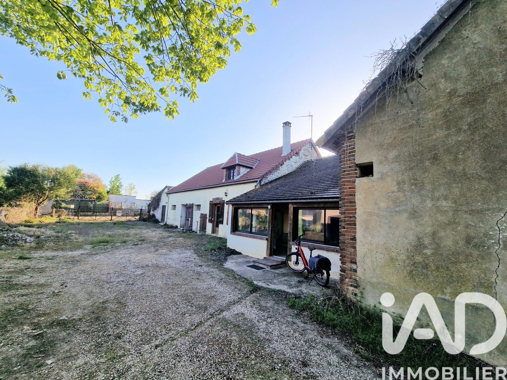 Maison à vendre, 140m², Chamvres