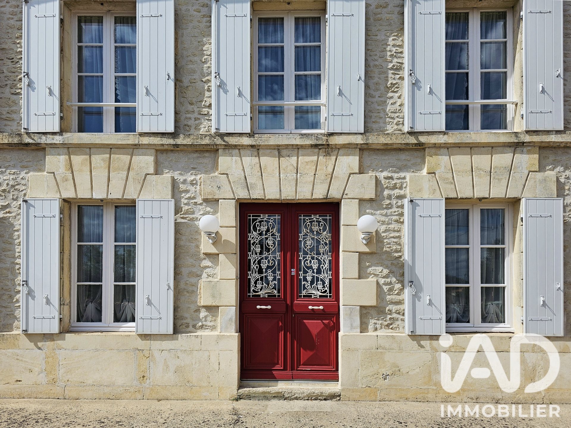 Maison à vendre, 166m², Loiré-sur-Nie