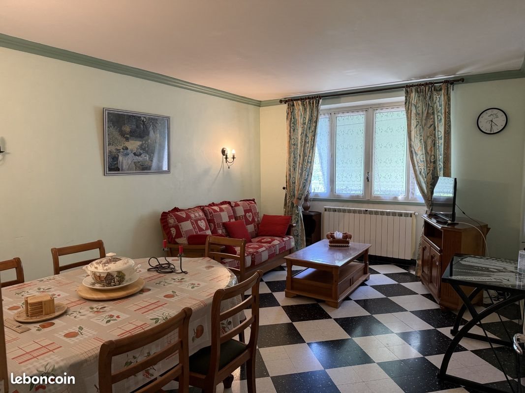 Maison à vendre, 70m², Villeneuve-de-Berg