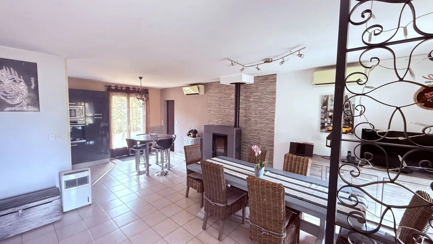 Maison à vendre, 126m², Noailles