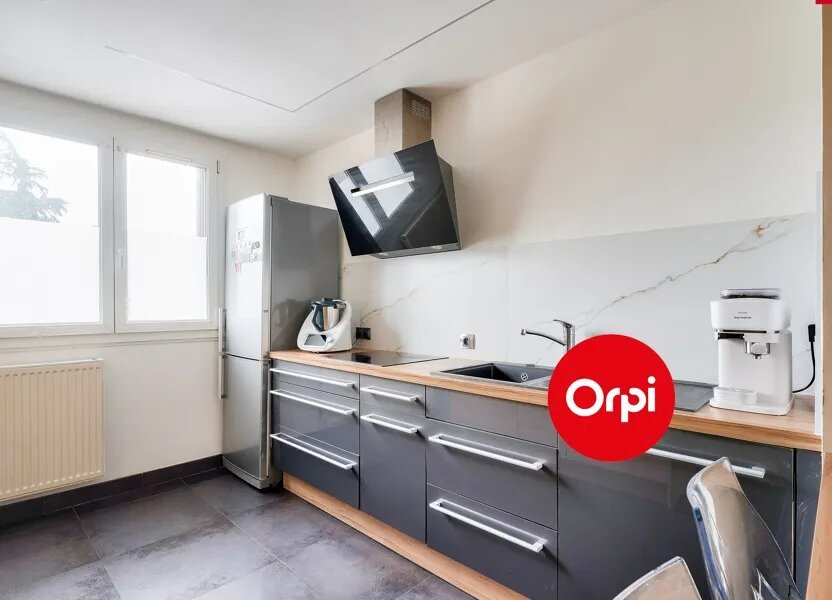 Appartement à vendre, 91m², Saint-Priest