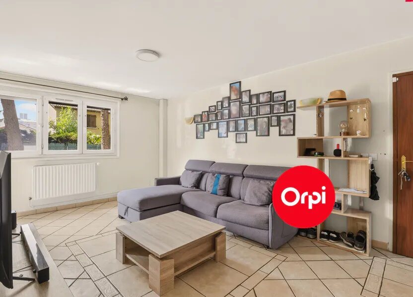 Appartement à vendre, 67m², Saint-Priest