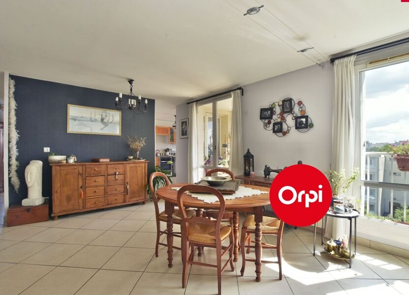 Appartement à vendre, 92m², Vénissieux