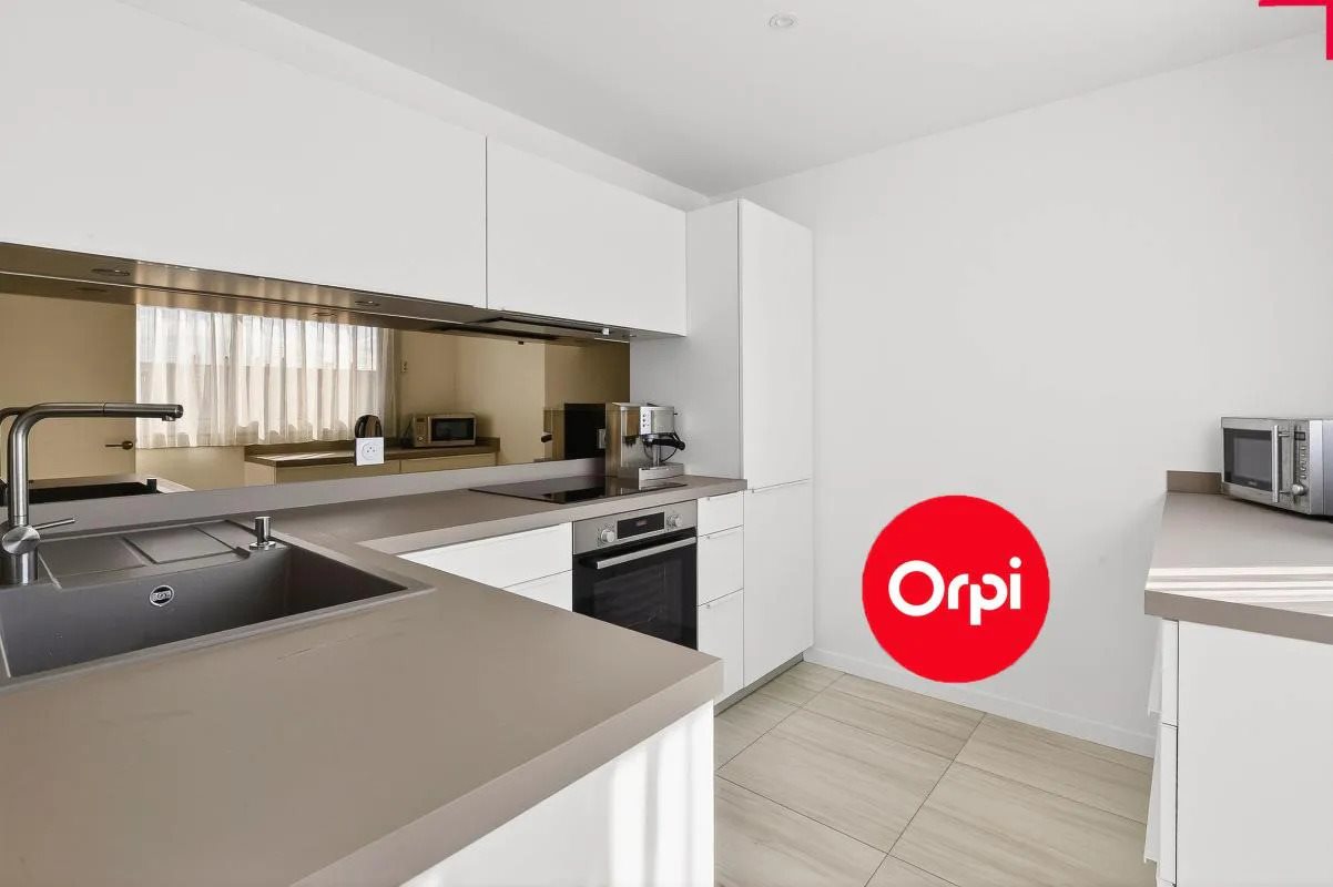 Appartement à vendre, 71m², Saint-Priest