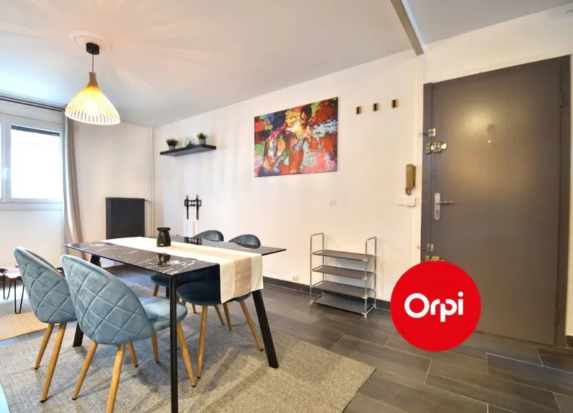 Appartement à vendre, 57m², Saint-Priest