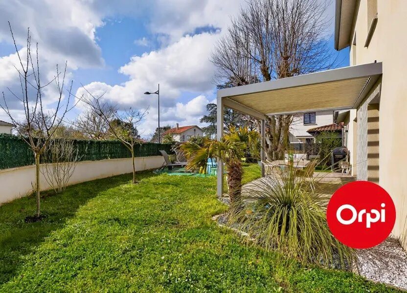 Maison à vendre, 117m², Mions