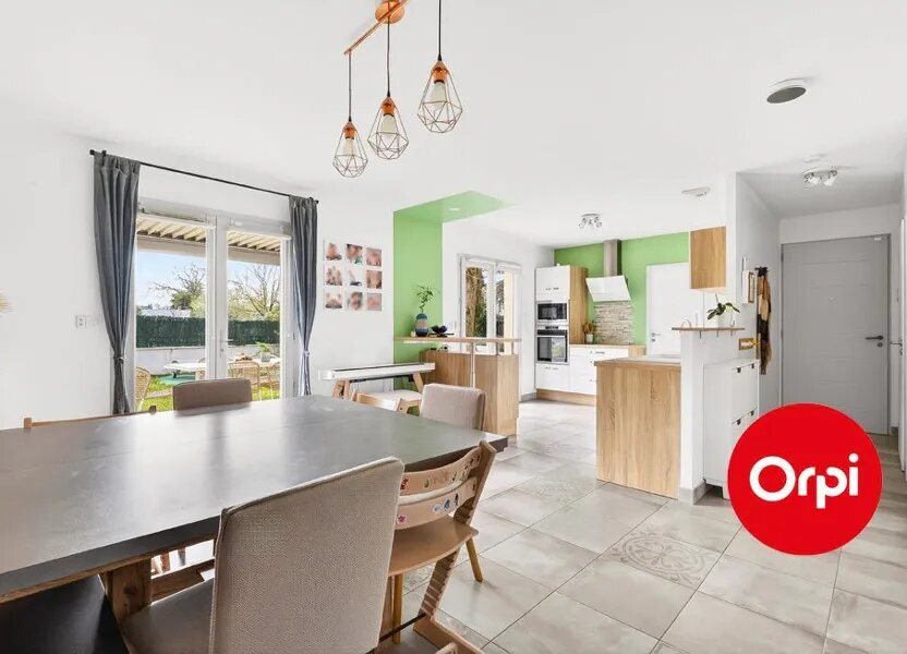 Maison à vendre, 117m², Mions