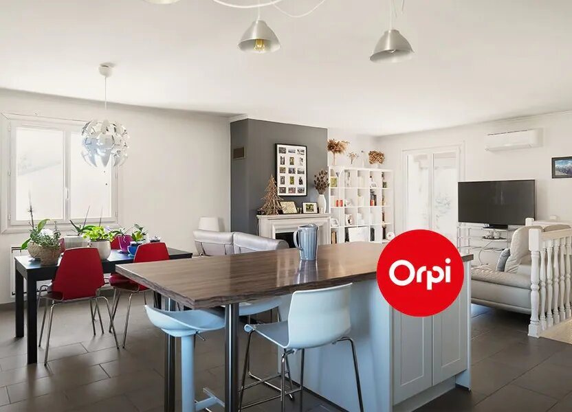 Maison à vendre, 141m², Mions