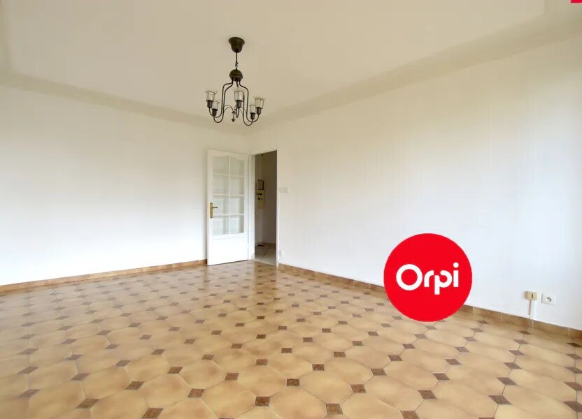 Appartement à louer, 89m², Saint-Priest